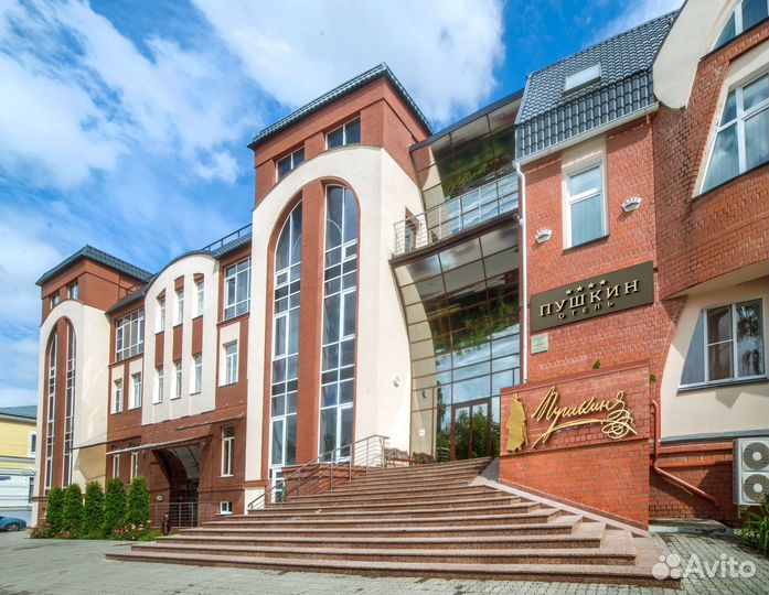 Уборщик(ца) производственных и служебных помещений