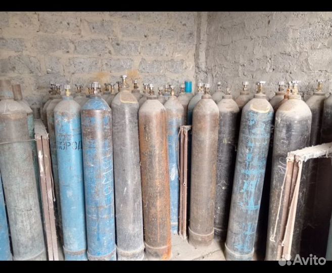 Продам кислородные баллоны