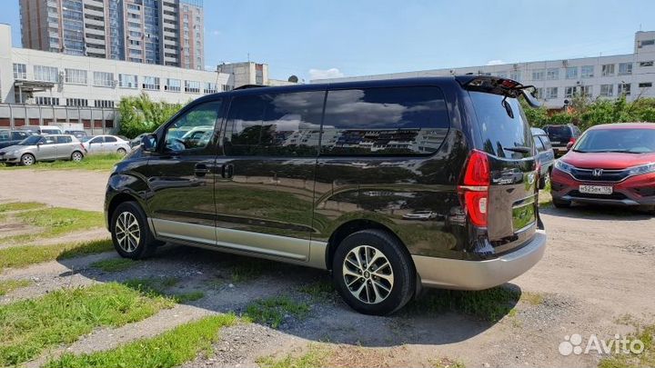 Услуги микроавтобуса Hyundai Grand Starex 8 мест