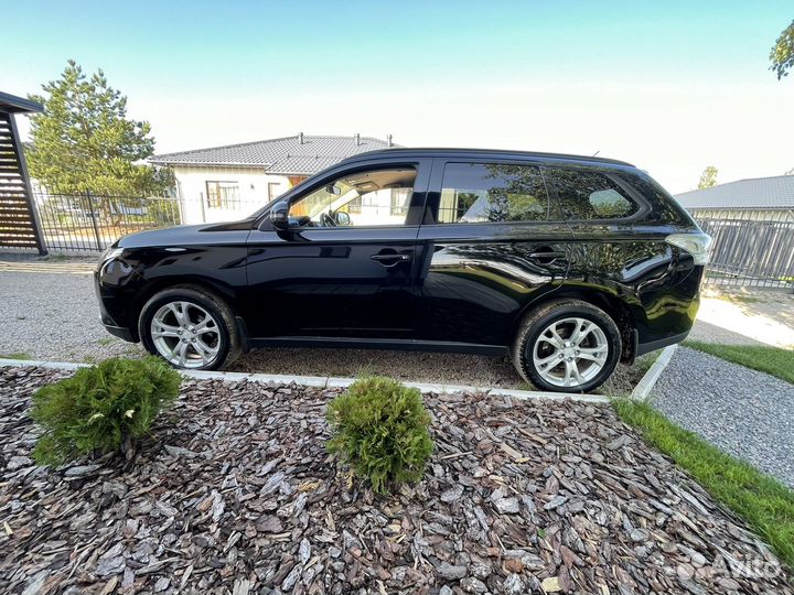 Mitsubishi Outlander 2.4 CVT, 2014, 162 000 км