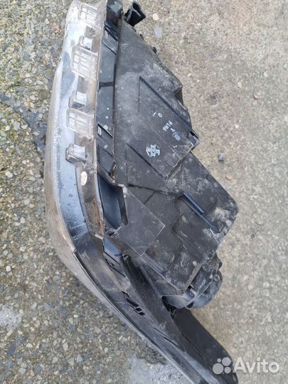 Фара правая Hyundai Creta I