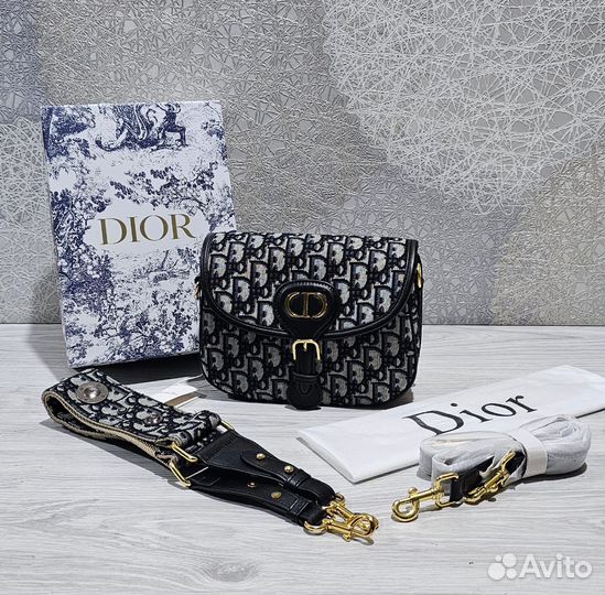 Сумка christian dior размер 22 см