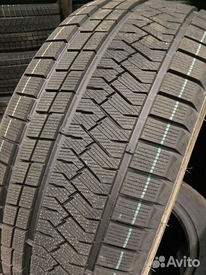 Triangle PL02 275/45 R21 110V