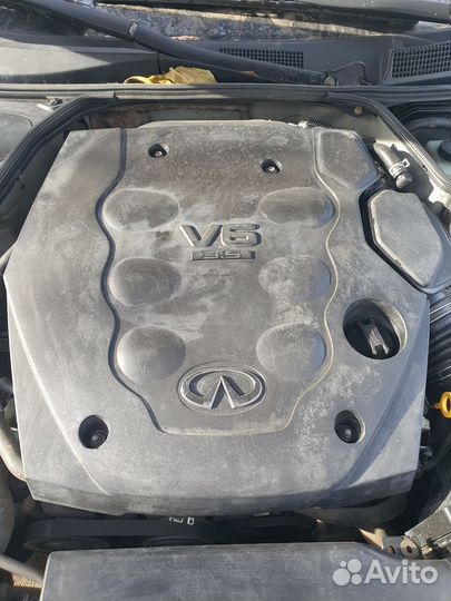 Крышка двс infiniti g35