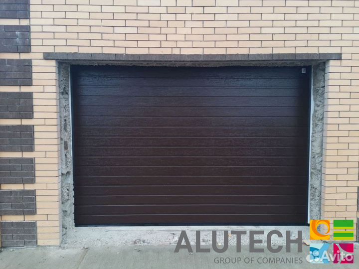 Секционные ворота alutech