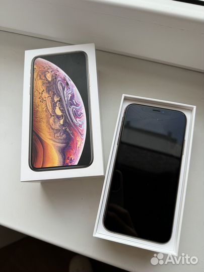 iPhone Xs, 64 ГБ