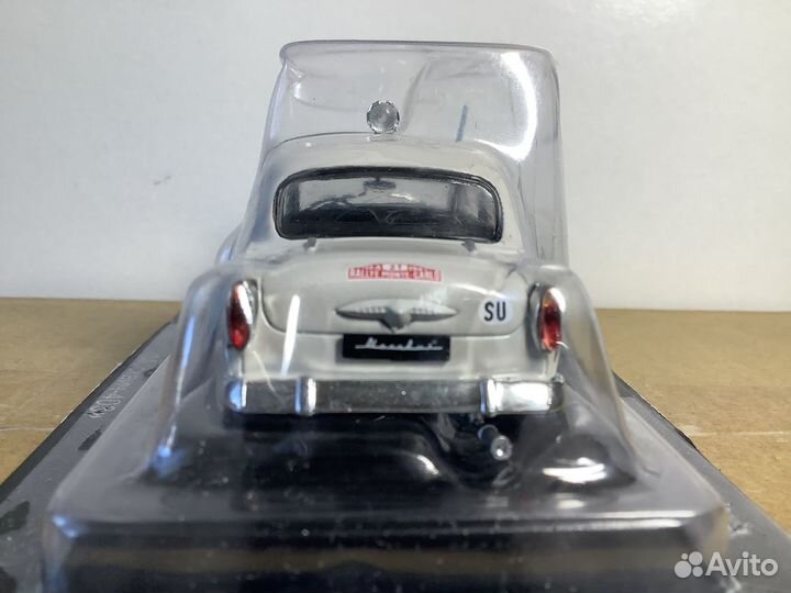 Модель автомобиля Москвич-403 Ралли 1:43 деа
