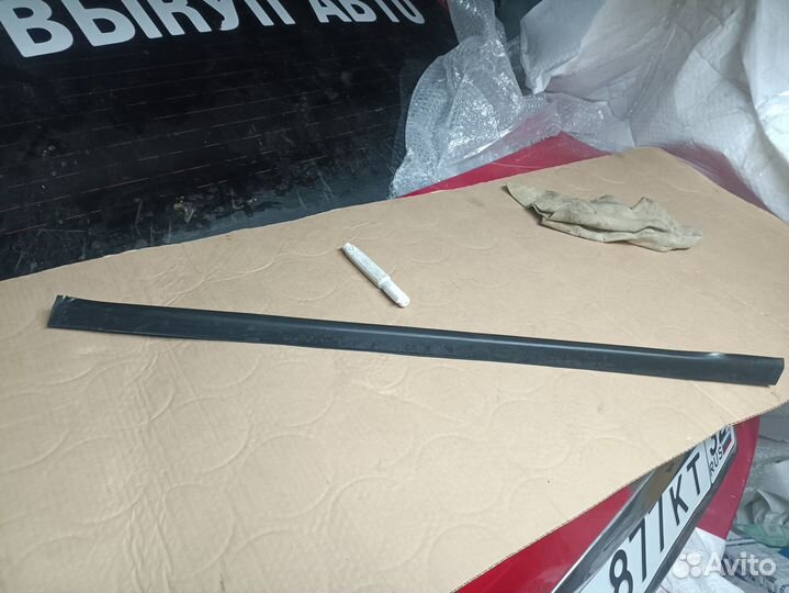 Молдинг стекла передний левый Lifan Breez