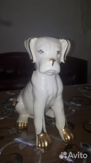 Статуэтка фарфоровая Бульдог