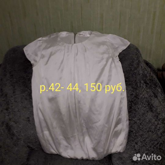 Блузки и платья