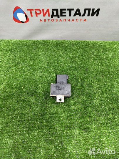 Реле свечей накала Renault Megane универсал 1.5