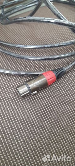 Студийный микрофон