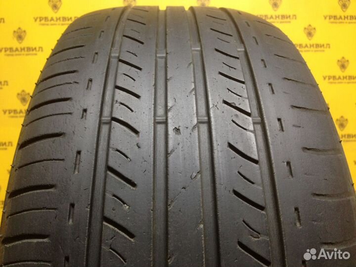 Bridgestone Sneaker 235/45 R17