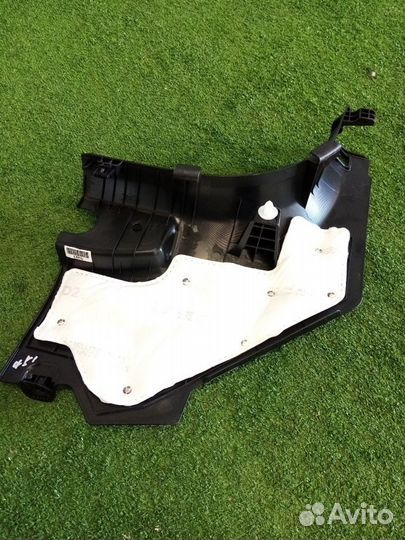 Накладка на порог передняя левая Hyundai Santa Fe