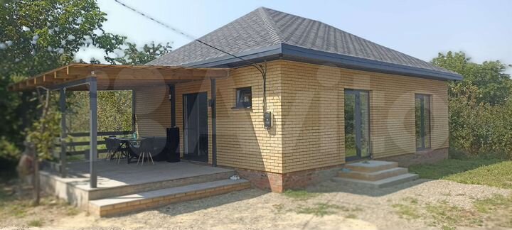 Дом 65 м² на участке 5 сот.