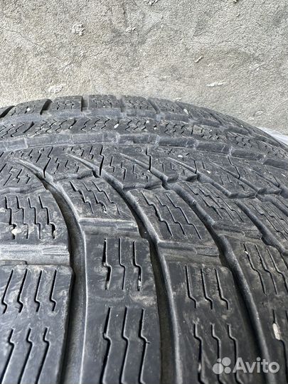 Nokian Tyres WR A4 245/40 R20 96W