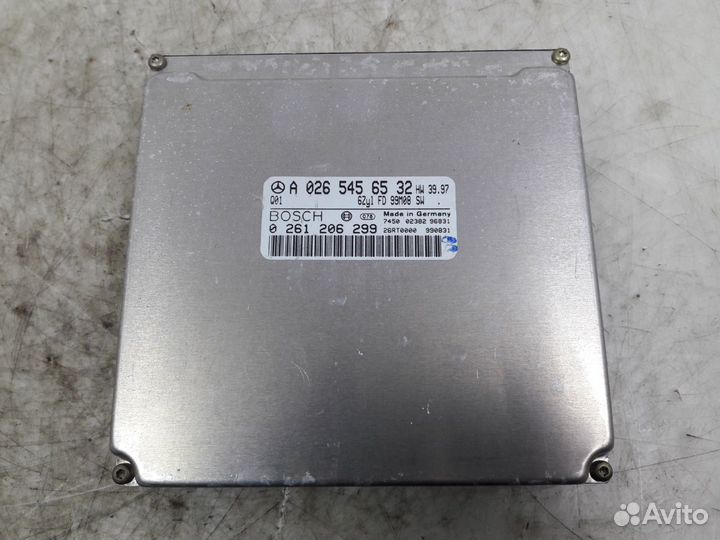 Блок управления двигателем Mercedes W220