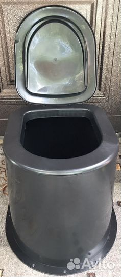 Дачный туалет новый