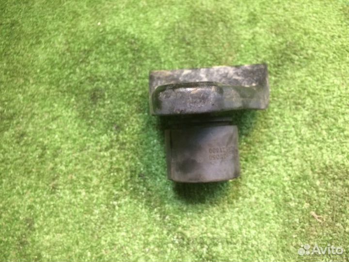 Кронштейн передний Hyundai Ix35 LM 2.0 2014