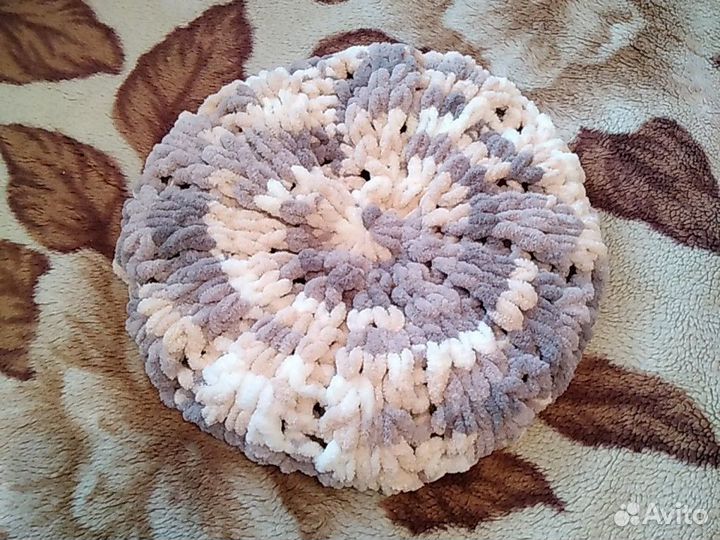 Берет вязаный демисезонный