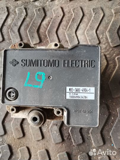 Блок ABS на Mitsubishi Lancer 9