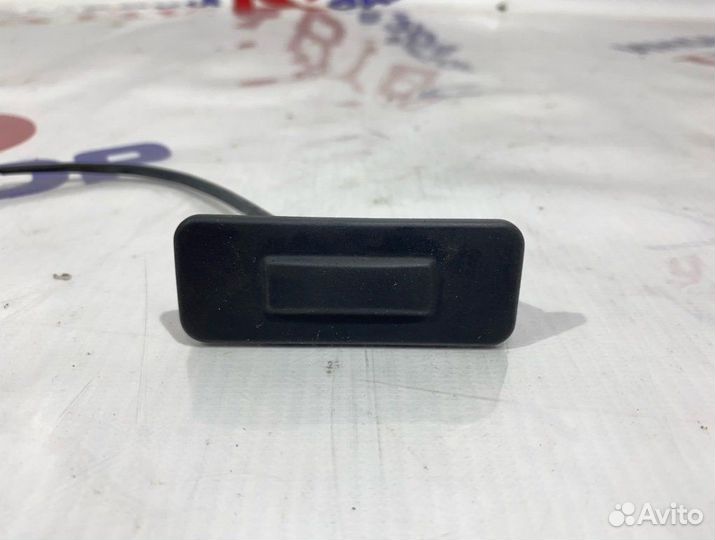 Кнопка открывания багажника Kaiyi E5