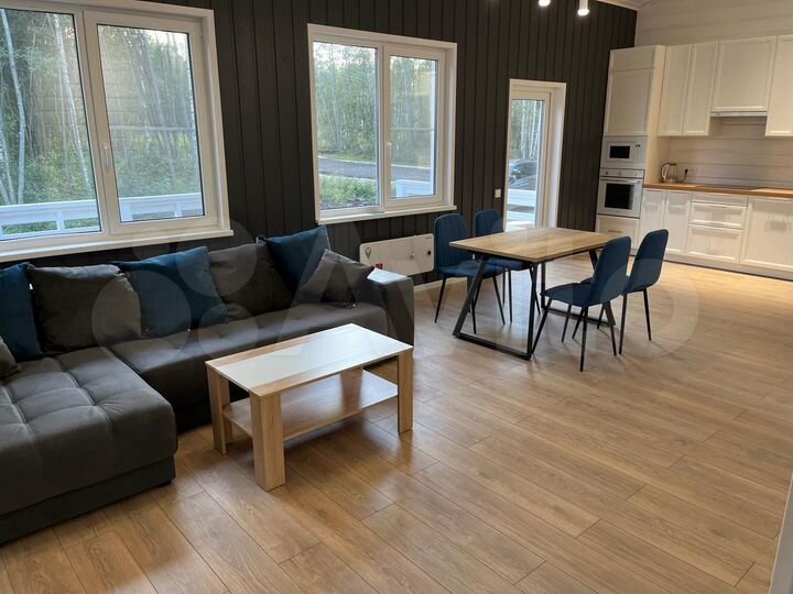 Коттедж 112,8 м² на участке 8,6 сот.