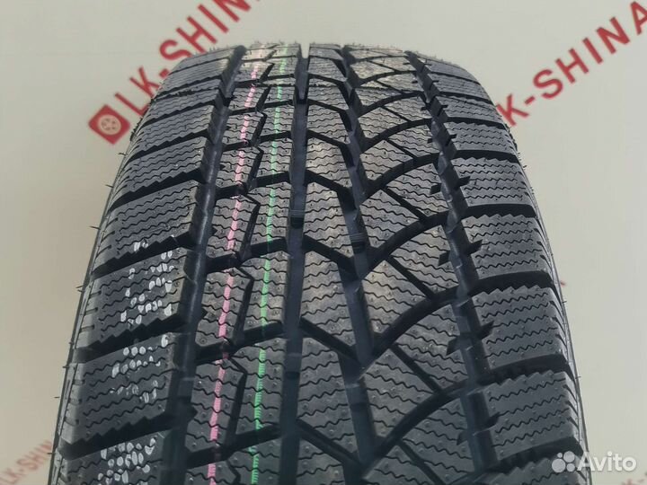 DoubleStar DW02 215/60 R17 100T