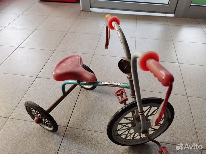 Детский советский велосипед