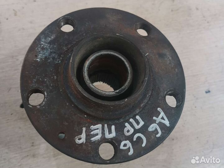 Передняя ступица Audi A6 C6