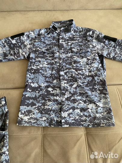 Форма синяя точка