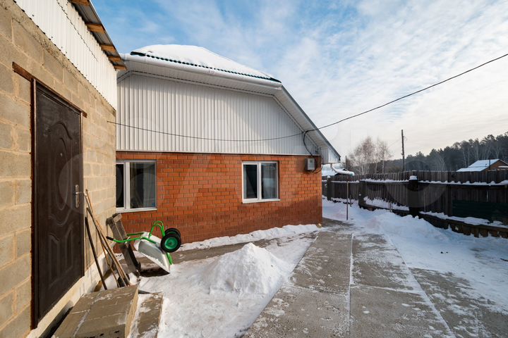 Дом 60,8 м² на участке 9 сот.