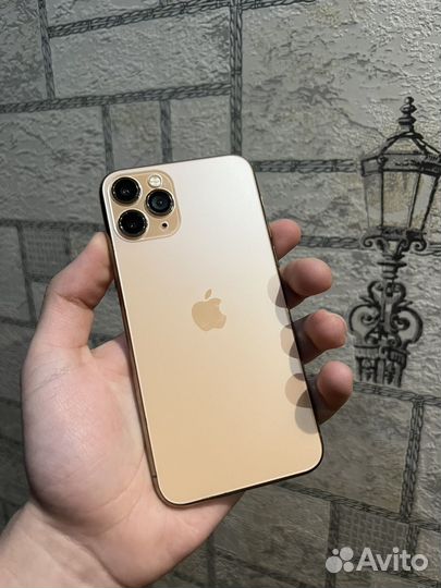 iPhone 11 Pro, 64 ГБ