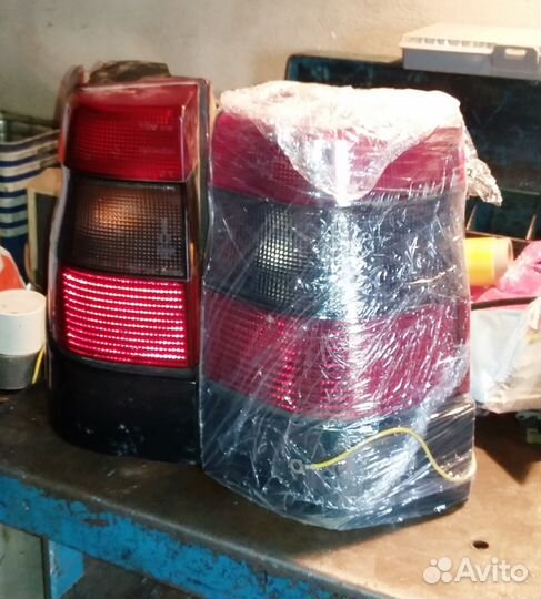 Фонари задние на кузов Ситроен хм