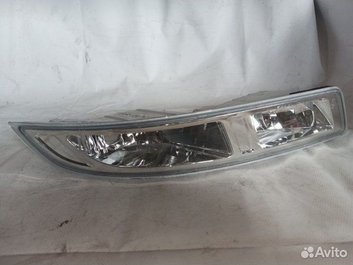 Фара противотуманная передняя правая Nissan Almera