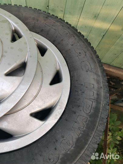 Hankook Zovac HP W401 205/75 R14