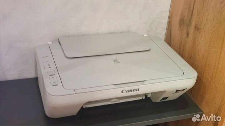 Цветной лазерный принтер мфу