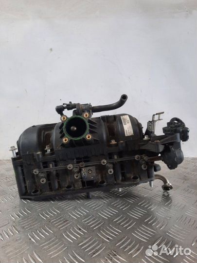 Коллектор впускной Opel Astra хэтчбэк 5дв 1.4