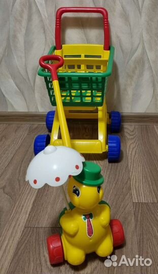 Машинка каталка для детей