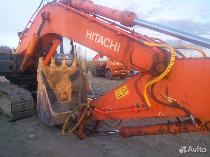 Гидролиния на гидромолот для Hitachi ZX330
