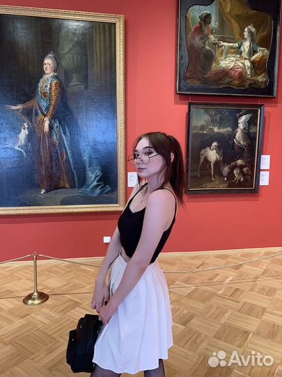 Администратор, Хостес