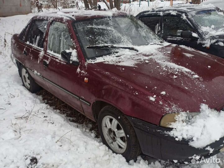 Daewoo Nexia 1,6 109 лс