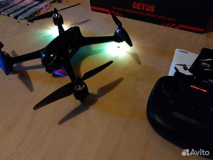 Квадрокоптер с камерой