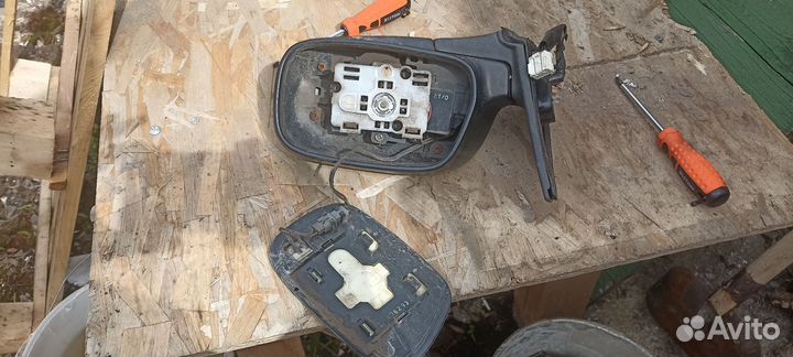 Зеркало toyota carina e с подогревом