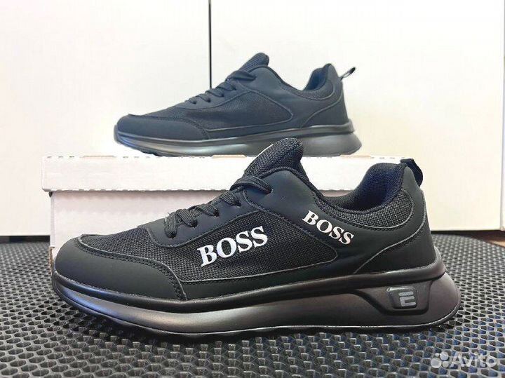 Кроссовки Boss осенние