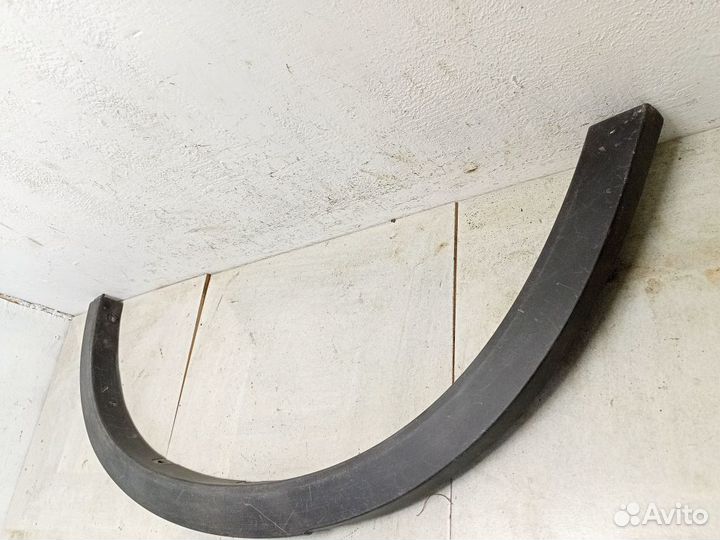 Накладка заднего крыла левого