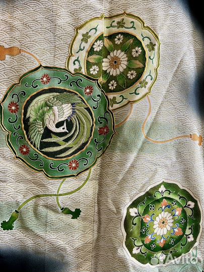 Чёрное кимоно куротомесодэ Япония