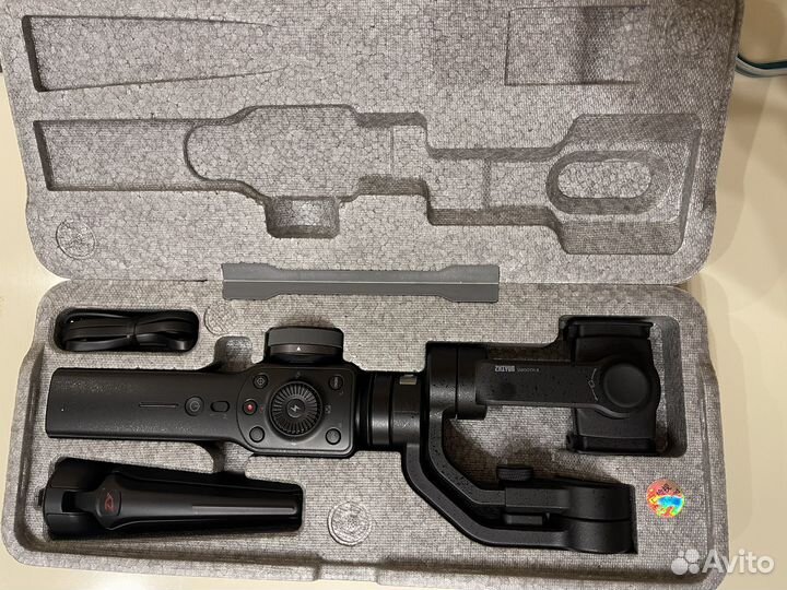 Стабилизатор zhiyun Smooth 4