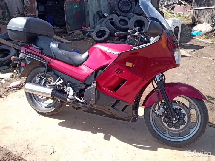 Кавасаки gtr 1000