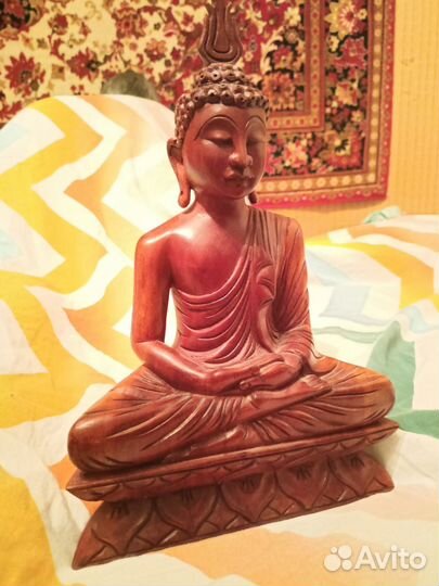 Будда деревянный